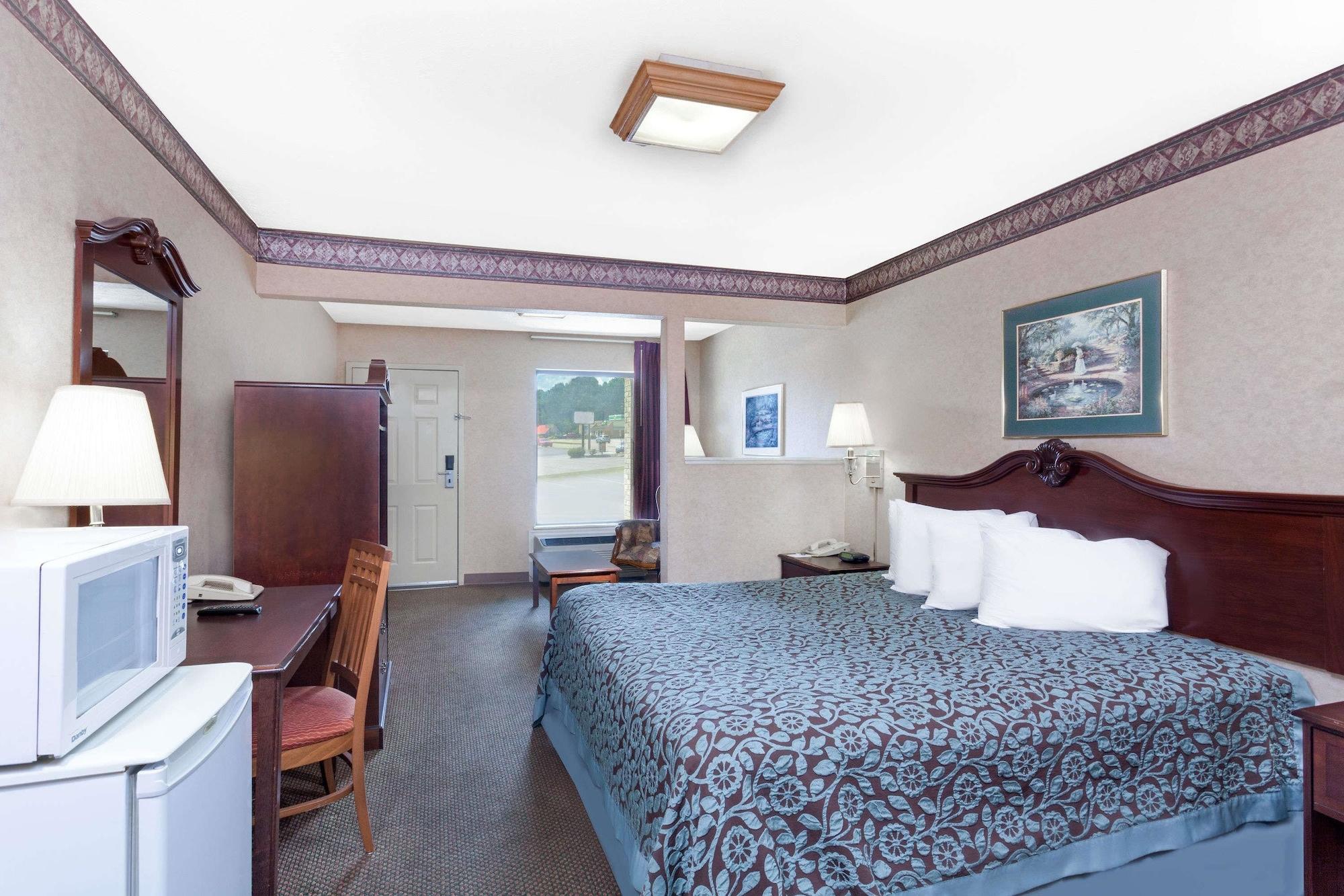 Days Inn By Wyndham Morristown Extérieur photo